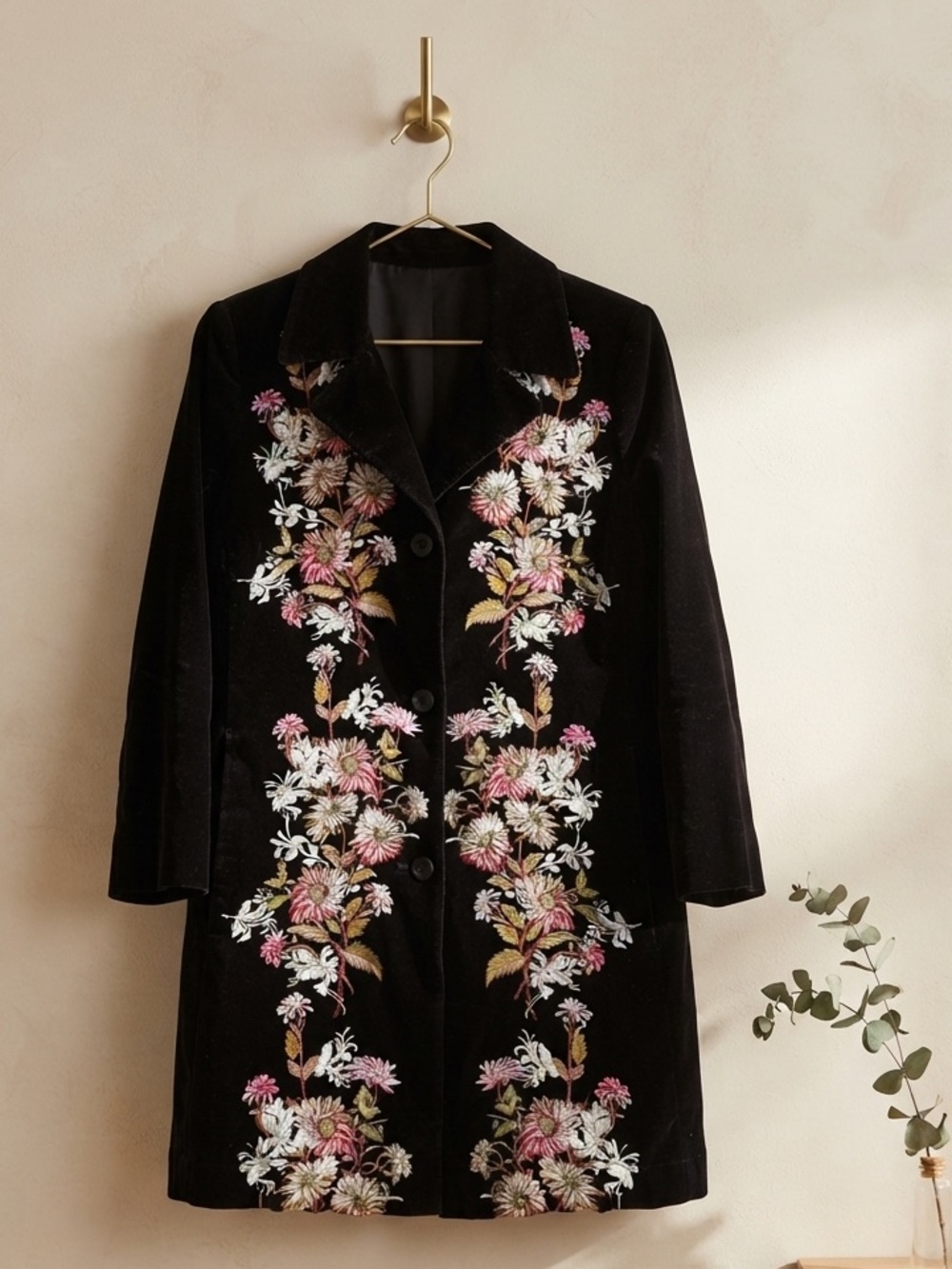 90s Vintage Black Velvet Floral Embroidered Long Coat